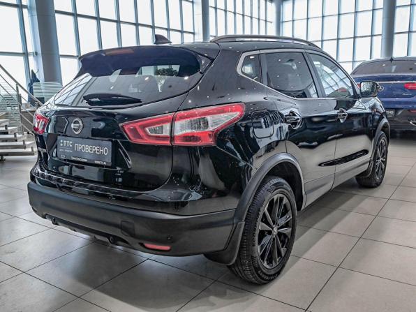 Nissan Qashqai II с пробегом 2017 года, цена 2 099 000 рублей, 95280 км, внедорожник, Автокод Объявления