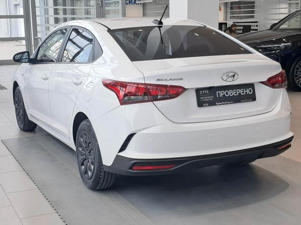 Hyundai Solaris II Рестайлинг с пробегом 2021 года, цена 1 518 000 рублей, 82122 км, седан, Автокод Объявления
