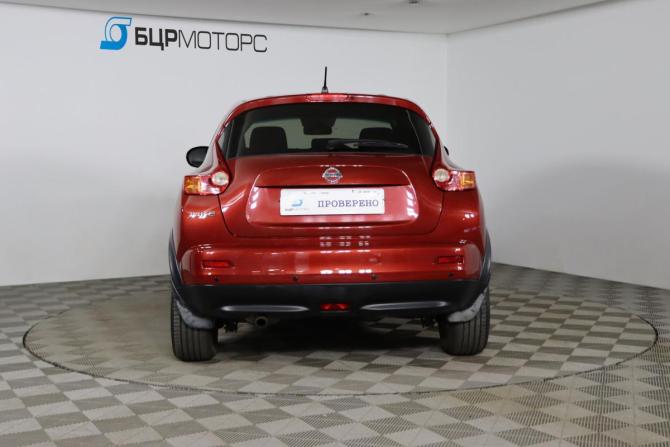 Nissan Juke I Рестайлинг с пробегом 2014 года, цена 1 049 990 рублей, 168473 км, внедорожник, Автокод Объявления