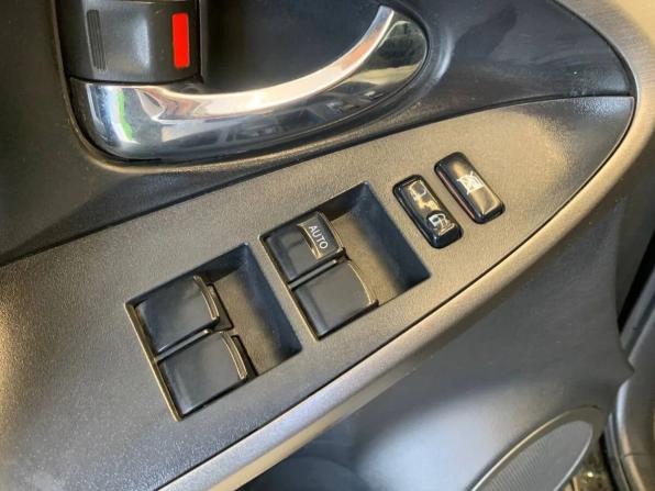 Toyota RAV4 III (XA30) Рестайлинг с пробегом 2011 года, цена 1 500 000 рублей, 251194 км, внедорожник, Автокод Объявления