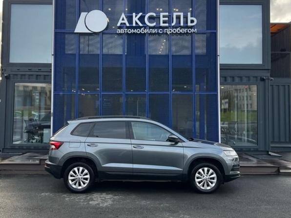 Skoda Karoq I с пробегом 2020 года, цена 2 499 000 рублей, 48000 км, внедорожник, Автокод Объявления