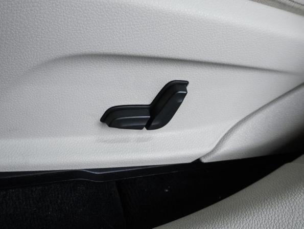 Mercedes-Benz GLC I (X253) с пробегом 2017 года, цена 3 349 000 рублей, 137093 км, внедорожник, Автокод Объявления