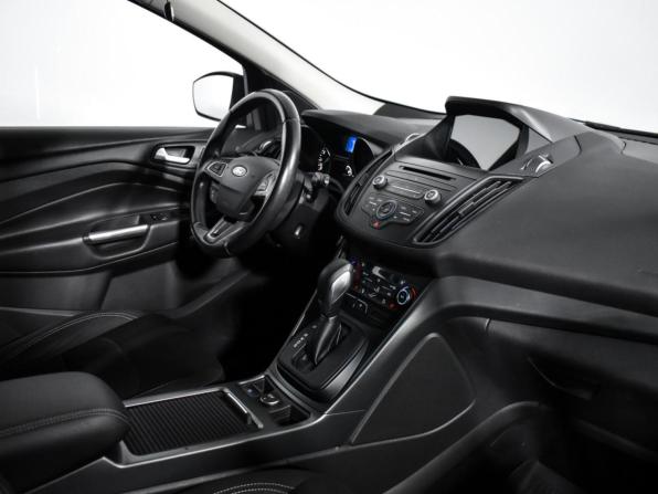 Ford Kuga II Рестайлинг с пробегом 2017 года, цена 1 849 000 рублей, 119340 км, внедорожник, Автокод Объявления