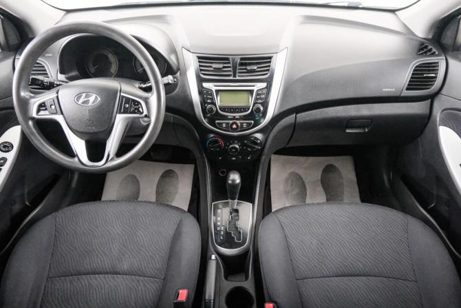 Hyundai Solaris I с пробегом 2012 года, цена 949 000 рублей, 143000 км, седан, Автокод Объявления