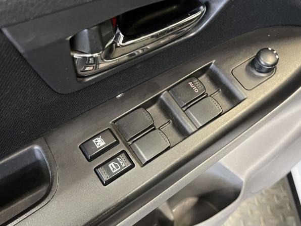 Suzuki SX4 I (Classic) Рестайлинг с пробегом 2011 года, цена 390 000 рублей, 159441 км, хэтчбек, Автокод Объявления