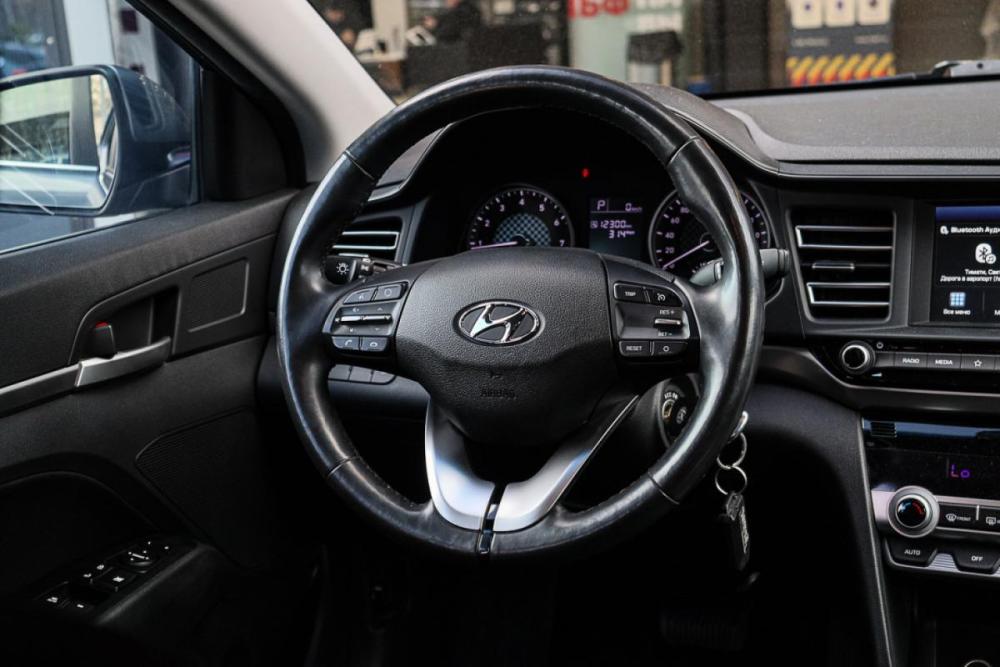 Hyundai Elantra VI (AD) Рестайлинг Москва  - изображение 11