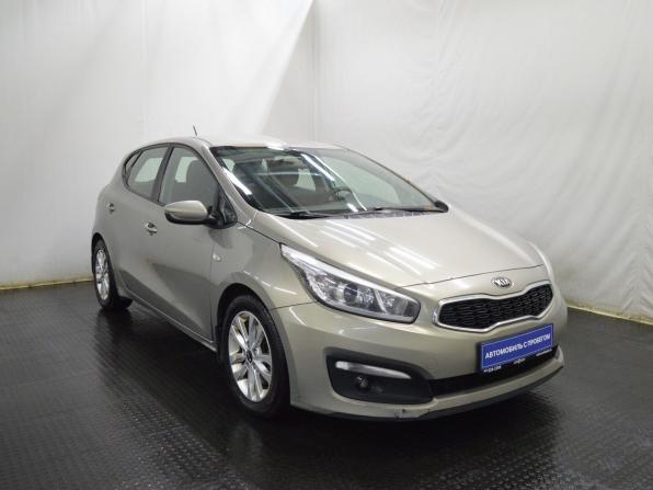 Kia Ceed II Рестайлинг с пробегом 2016 года, цена 901 000 рублей, 330970 км, хэтчбек, Автокод Объявления