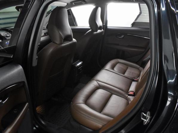 Volvo XC70 II Рестайлинг с пробегом 2014 года, цена 1 939 000 рублей, 232096 км, универсал, Автокод Объявления