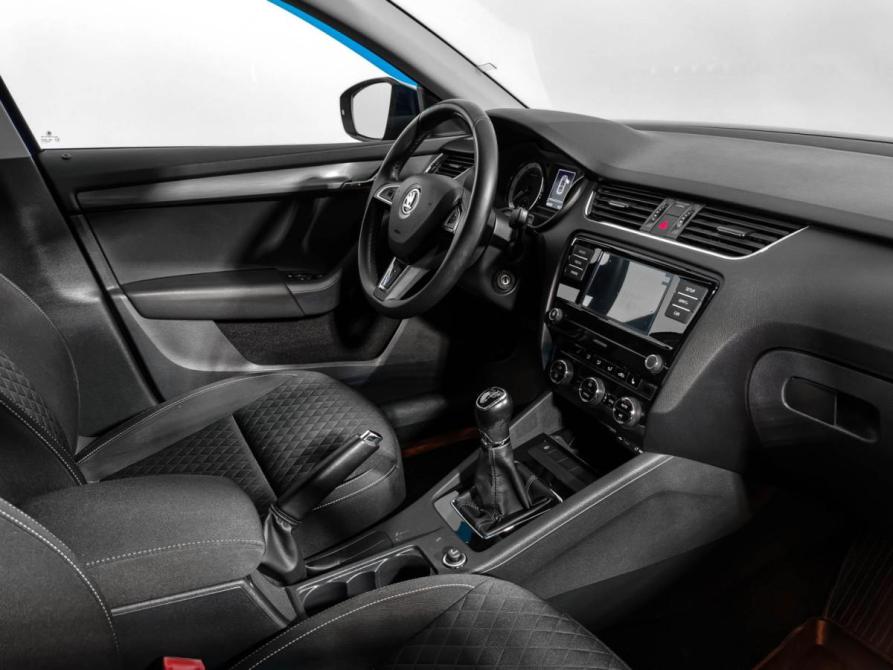 Skoda Octavia III (A7) Рестайлинг Санкт-Петербург  - изображение 13