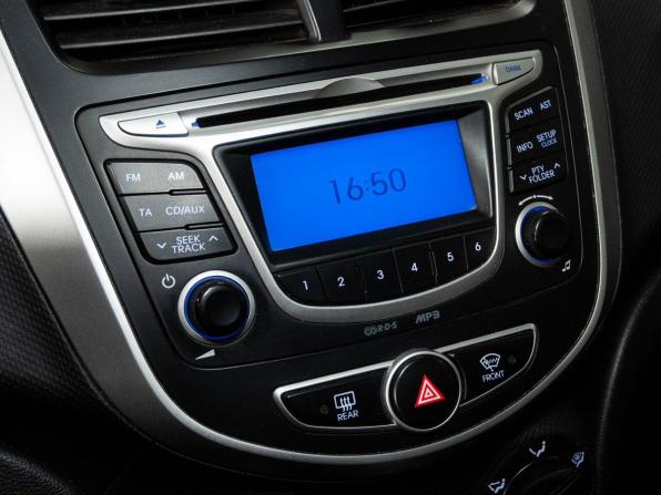 Hyundai Solaris I с пробегом 2013 года, цена 639 000 рублей, 122309 км, седан, Автокод Объявления