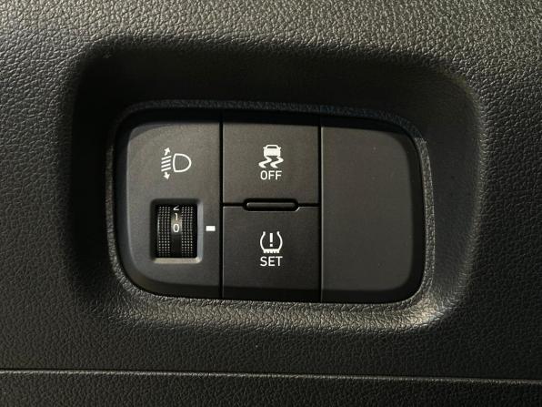 Hyundai Creta II с пробегом 2021 года, цена 1 999 000 рублей, 112383 км, внедорожник, Автокод Объявления