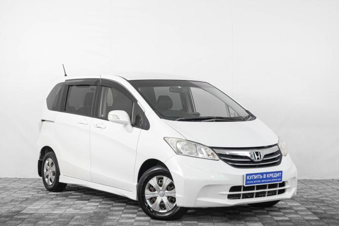 Honda Freed I Рестайлинг