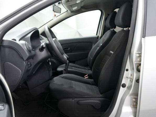 Renault Sandero II с пробегом 2017 года, цена 1 130 000 рублей, 17876 км, хэтчбек, Автокод Объявления