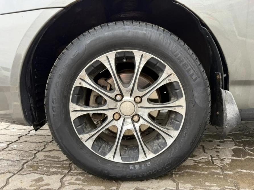 Toyota Corolla IX (E120 E130) Рестайлинг Набережные Челны  - изображение 4