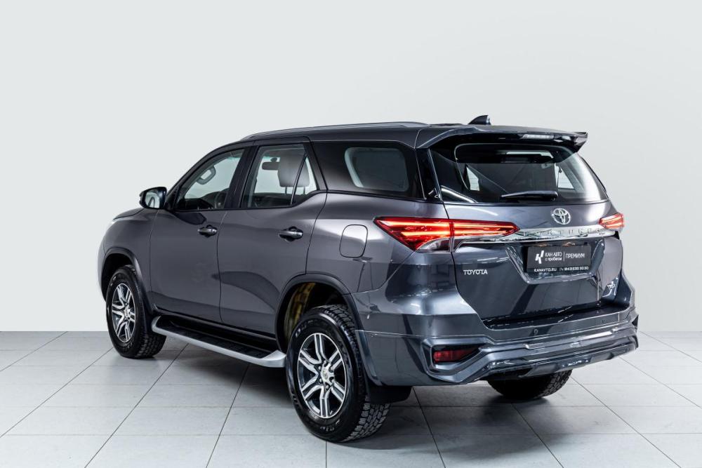 Toyota Fortuner II Казань  - изображение 6