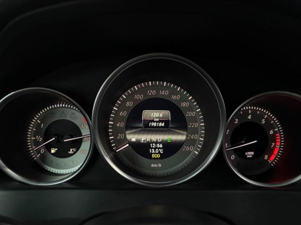 Mercedes-Benz C-Класс III (W204) Рестайлинг с пробегом 2013 года, цена 1 597 000 рублей, 198164 км, седан, Автокод Объявления