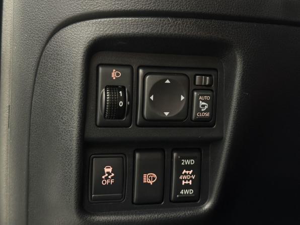 Nissan Juke I с пробегом 2012 года, цена 1 220 000 рублей, 105000 км, внедорожник, Автокод Объявления