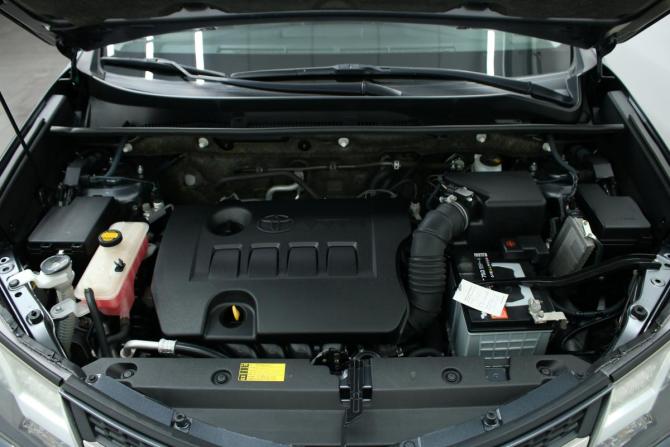 Toyota RAV4 IV (XA40) с пробегом 2013 года, цена 1 957 000 рублей, 106262 км, внедорожник, Автокод Объявления