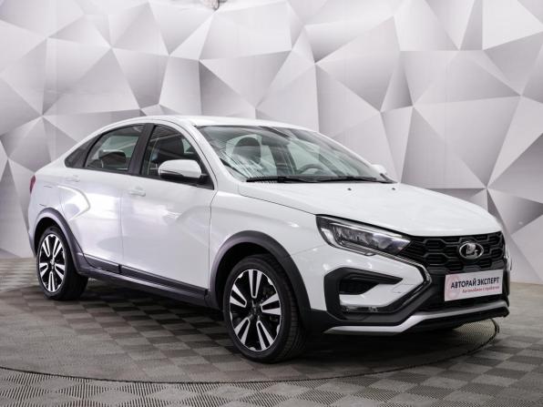 Lada (ВАЗ) Vesta I Рестайлинг (NG) с пробегом 2023 года, цена 1 373 000 рублей, 56083 км, седан, Автокод Объявления