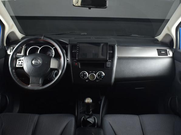 Nissan Tiida I с пробегом 2008 года, цена 599 999 рублей, 302248 км, седан, Автокод Объявления