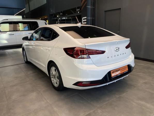 Hyundai Elantra VI (AD) Рестайлинг с пробегом 2019 года, цена 1 299 000 рублей, 123500 км, седан, Автокод Объявления