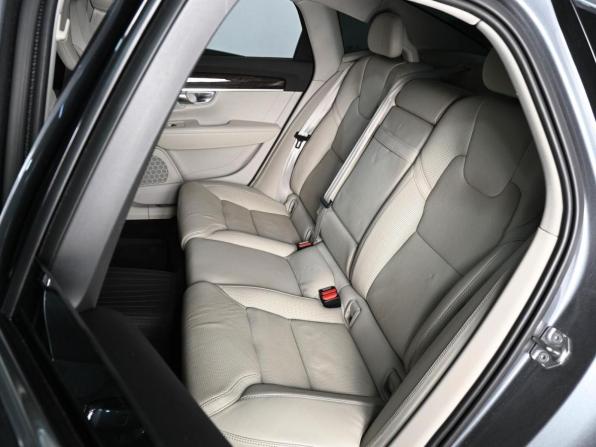 Volvo S90 II с пробегом 2017 года, цена 2 779 000 рублей, 241030 км, седан, Автокод Объявления