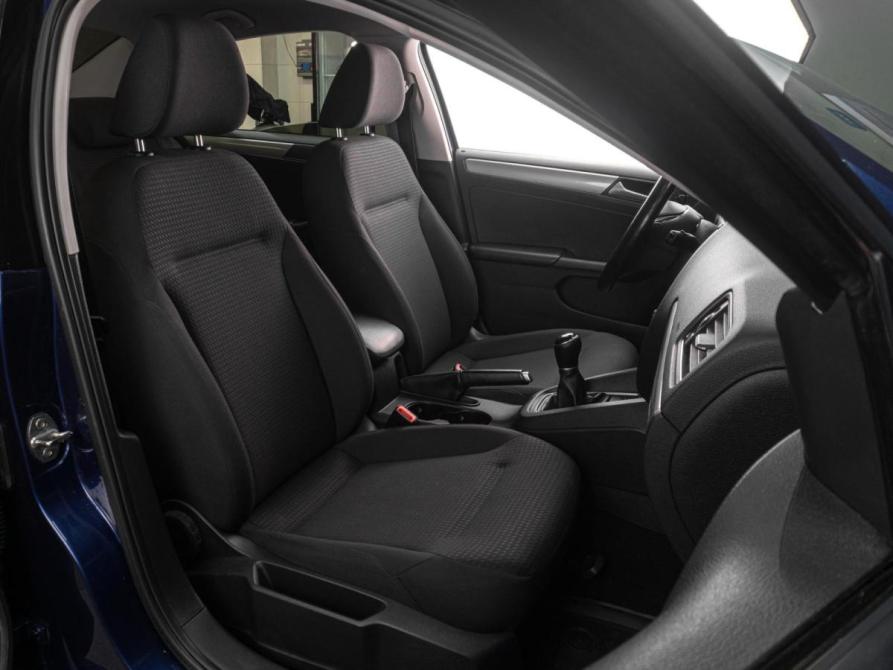 Volkswagen Jetta VI Рестайлинг Тюмень  - изображение 8