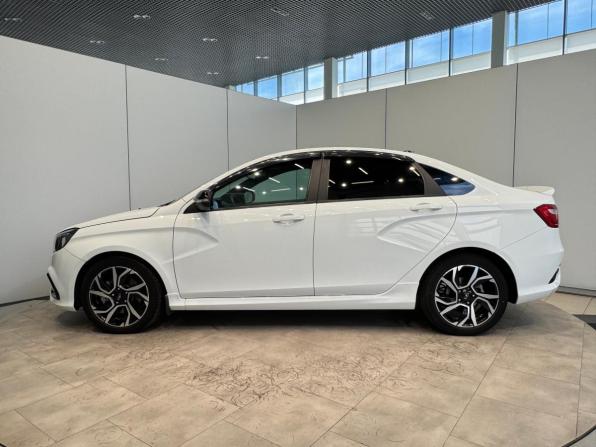 Lada (ВАЗ) Vesta I с пробегом 2022 года, цена 1 590 000 рублей, 35399 км, седан, Автокод Объявления