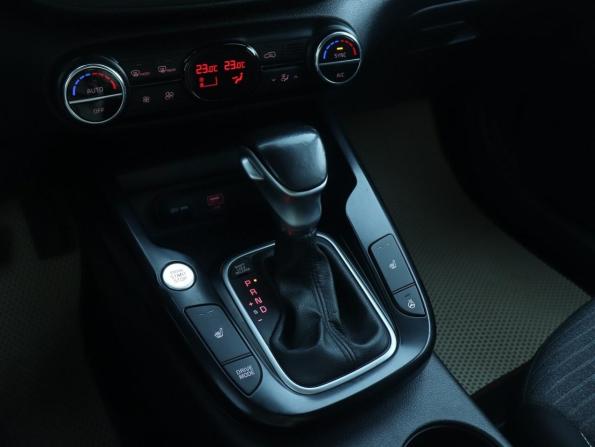 Kia Soul III с пробегом 2020 года, цена 1 714 000 рублей, 127414 км, хэтчбек, Автокод Объявления