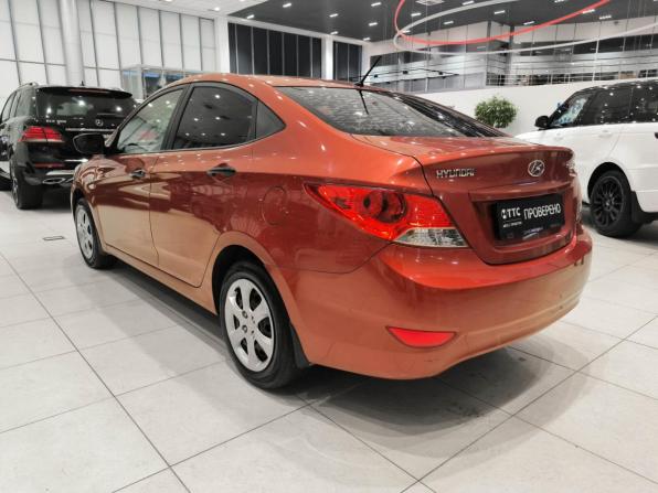 Hyundai Solaris I с пробегом 2013 года, цена 535 000 рублей, 266177 км, седан, Автокод Объявления