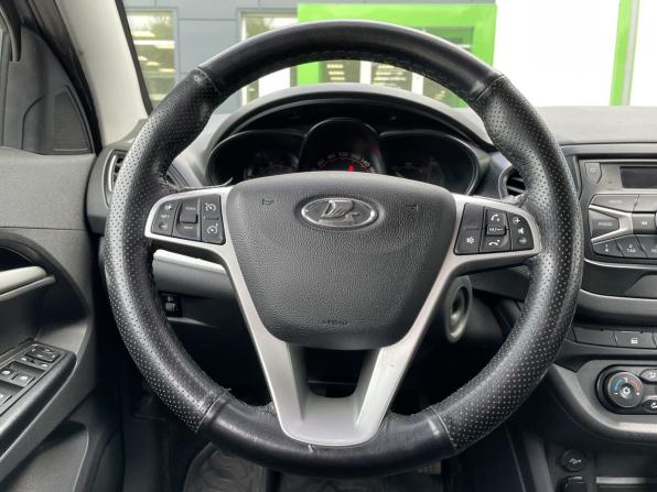 Lada (ВАЗ) Vesta I с пробегом 2018 года, цена 825 000 рублей, 92896 км, седан, Автокод Объявления