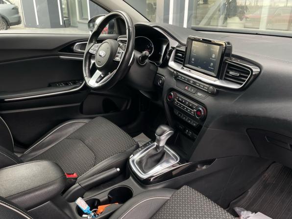 Kia Ceed III с пробегом 2019 года, цена 1 670 000 рублей, 84000 км, хэтчбек, Автокод Объявления