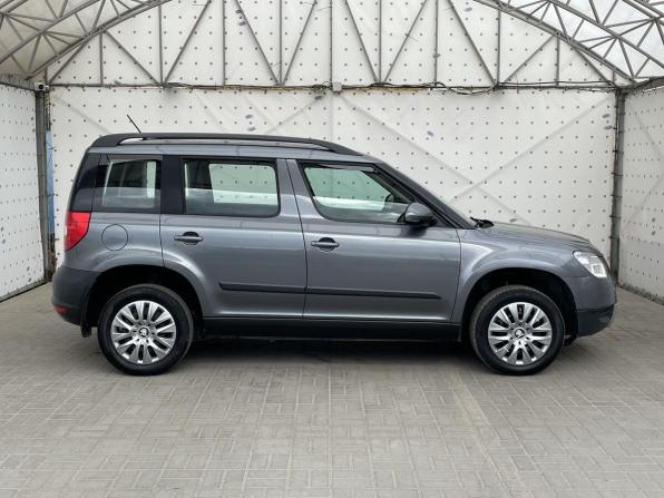 Skoda Yeti I с пробегом 2014 года, цена 990 000 рублей, 71994 км, внедорожник, Автокод Объявления