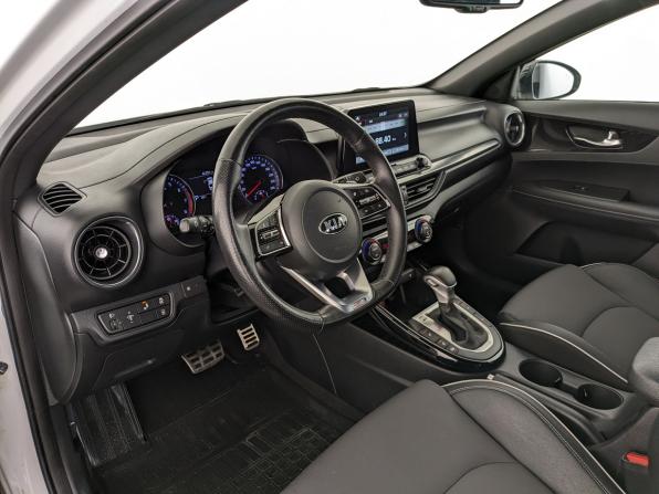 Kia Cerato IV с пробегом 2021 года, цена 2 100 000 рублей, 90384 км, седан, Автокод Объявления