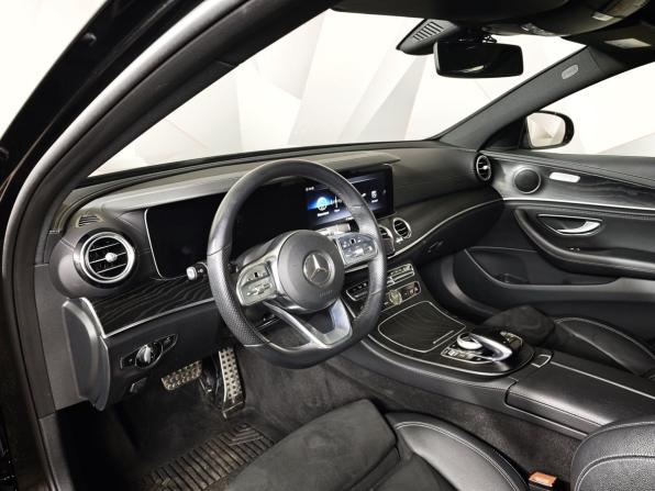 Mercedes-Benz E-Класс V (W213 S213 C238) с пробегом 2019 года, цена 3 331 000 рублей, 117262 км, седан, Автокод Объявления