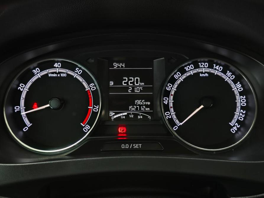 Skoda Rapid I Рестайлинг Таганрог  - изображение 16