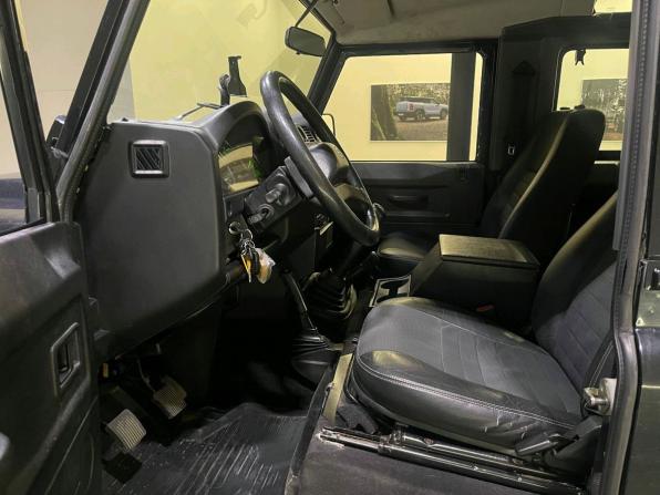 Land Rover Defender I Рестайлинг с пробегом 2007 года, цена 1 999 000 рублей, 97952 км, внедорожник, Автокод Объявления