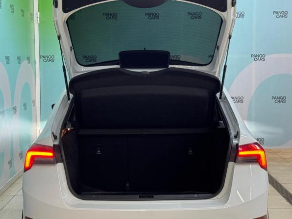 Skoda Rapid II с пробегом 2022 года, цена 1 595 000 рублей, 32242 км, лифтбек, Автокод Объявления