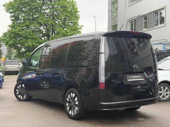 Hyundai Staria I с пробегом 2021 года, цена 4 799 000 рублей, 65706 км, минивэн, Автокод Объявления