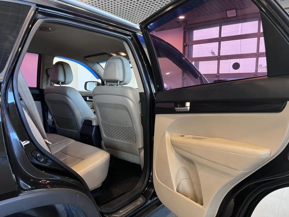 Kia Sorento II с пробегом 2010 года, цена 1 499 000 рублей, 160323 км, внедорожник, Автокод Объявления