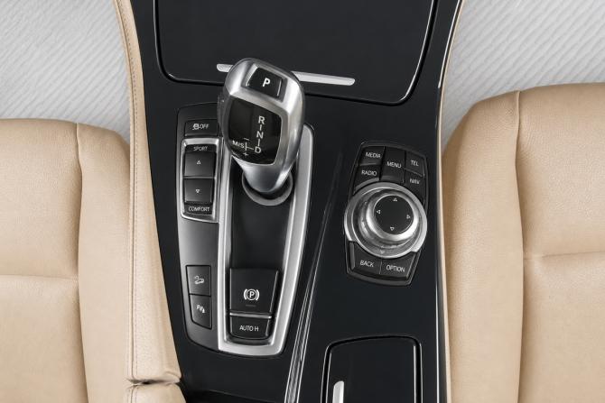 BMW 5 серии VI (F10/F11/F07) с пробегом 2013 года, цена 2 029 000 рублей, 250246 км, седан, Автокод Объявления