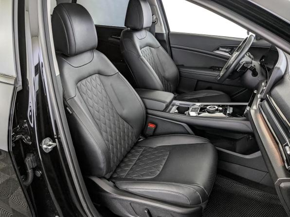 Kia Sportage V с пробегом 2023 года, цена 3 770 000 рублей, 9670 км, внедорожник, Автокод Объявления