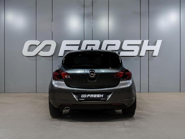 Opel Astra J с пробегом 2010 года, цена 759 000 рублей, 169193 км, хэтчбек, Автокод Объявления