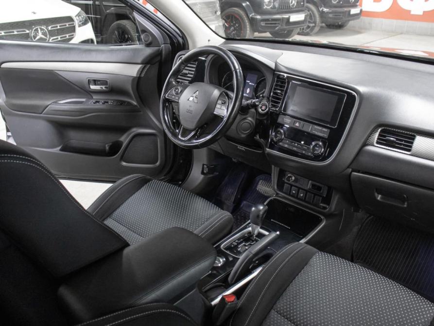 Mitsubishi Outlander III Рестайлинг 2 Москва  - изображение 12
