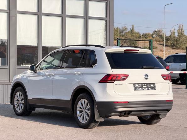 Volkswagen Tiguan II с пробегом 2017 года, цена 1 849 000 рублей, 175000 км, внедорожник, Автокод Объявления