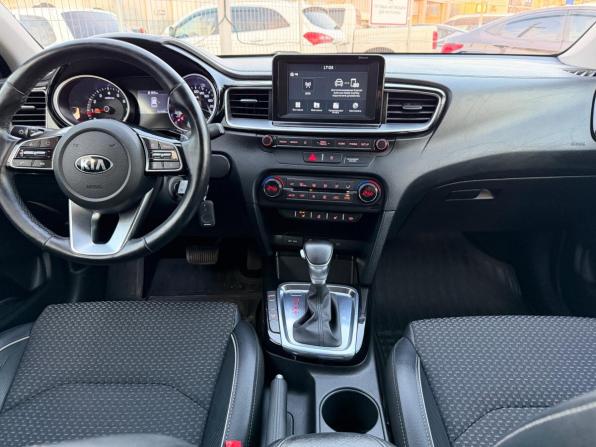 Kia Ceed I Рестайлинг с пробегом 2011 года, цена 770 000 рублей, 182932 км, хэтчбек, Автокод Объявления
