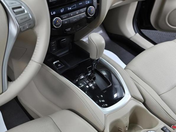 Nissan X-Trail III с пробегом 2017 года, цена 1 799 000 рублей, 143000 км, внедорожник, Автокод Объявления