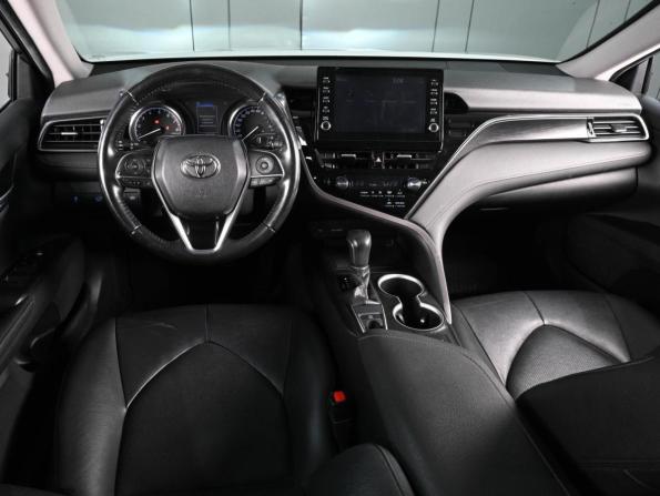 Toyota Camry VIII (XV70) Рестайлинг с пробегом 2021 года, цена 3 240 000 рублей, 87249 км, седан, Автокод Объявления