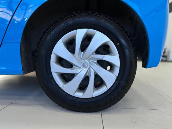 Toyota Yaris IV с пробегом 2020 года, цена 1 375 000 рублей, 37710 км, хэтчбек, Автокод Объявления