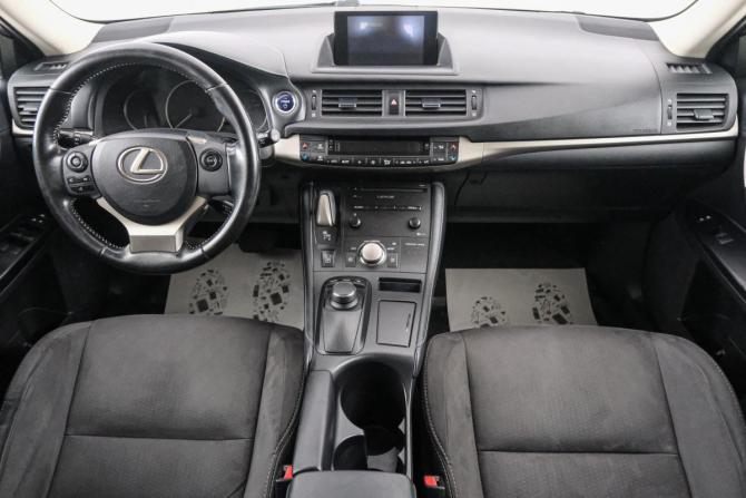 Lexus CT I Рестайлинг 2 с пробегом 2019 года, цена 2 189 000 рублей, 117000 км, хэтчбек, Автокод Объявления